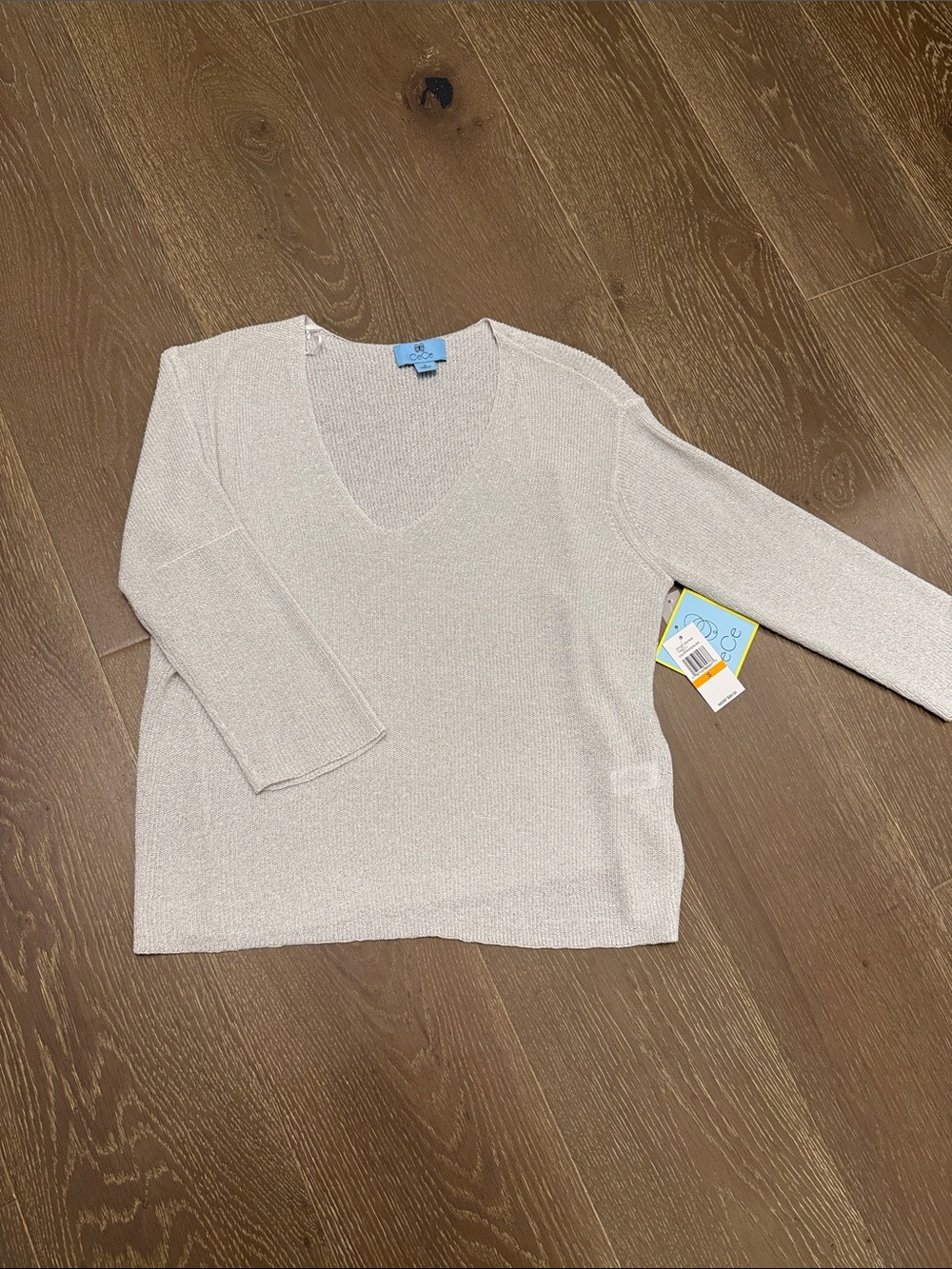 Brand new with tags Cece lightweight sweater
